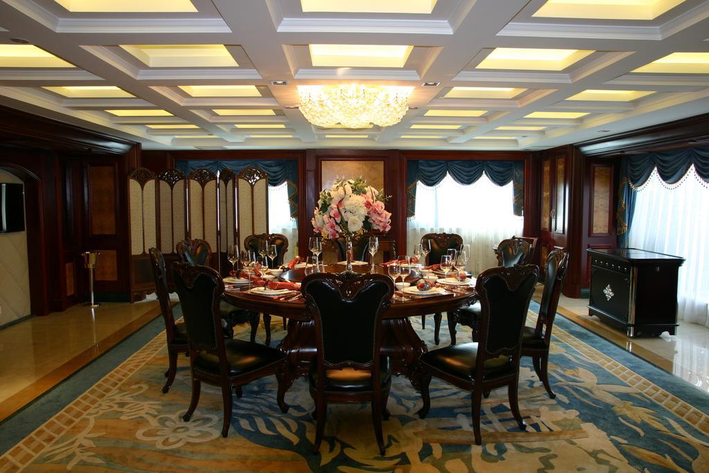 Dynasty International Hotel Куньмін Екстер'єр фото