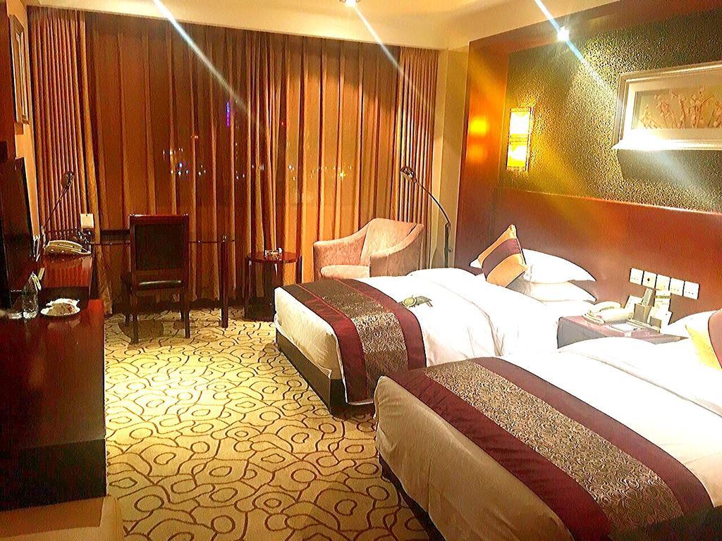Dynasty International Hotel Куньмін Екстер'єр фото